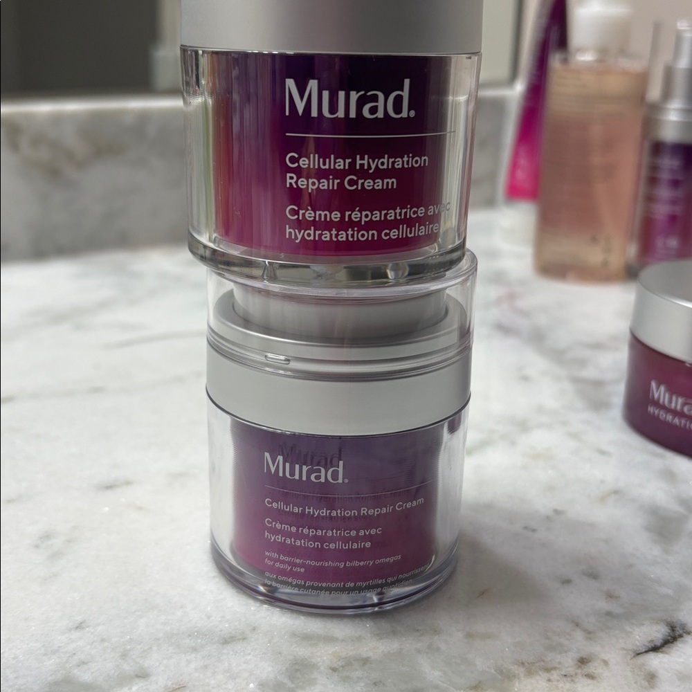 Murad hydrating skin care - Picture 8 of 11